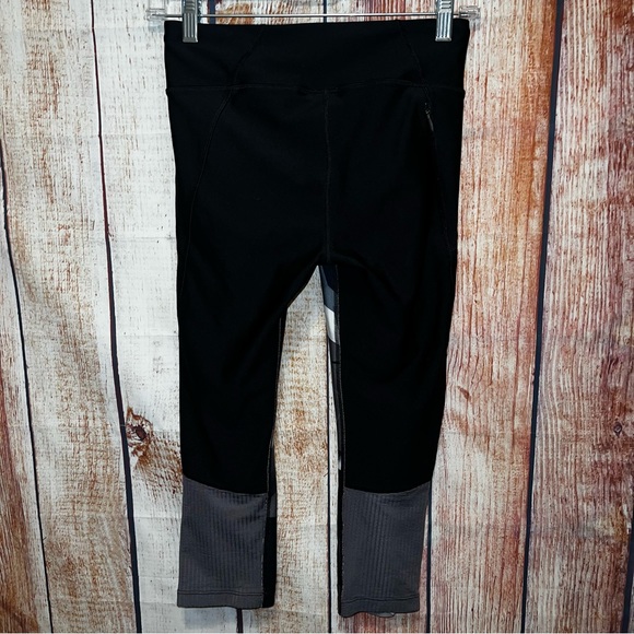 Under Armour compression pants women’s size small - Picture 4 of 6